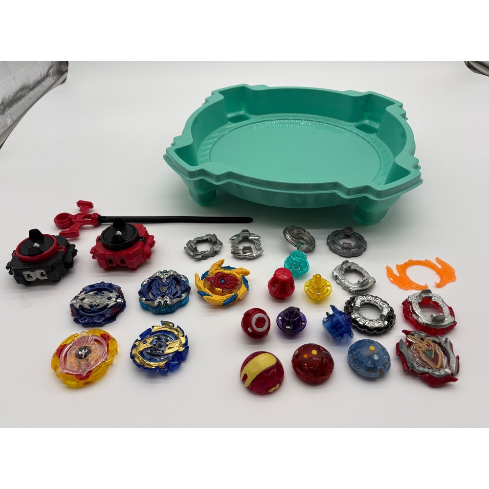 Hasbro Beyblade Burst Battle Set Kids OS Multicolor Stadium Launchers huge lot